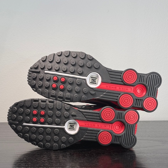 Nike Shox R4 - Picture 5 of 7